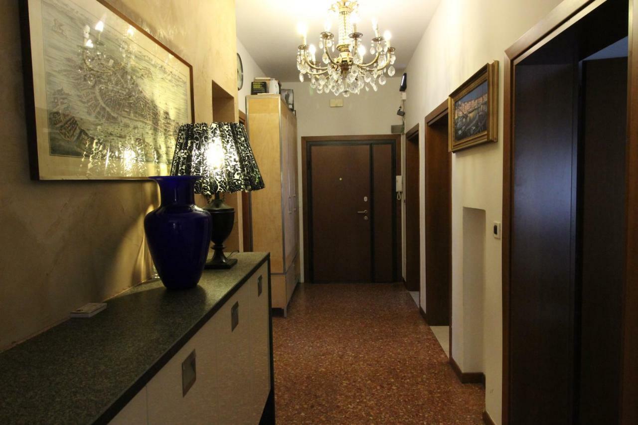 Casa-Mia Apartment Местре Екстер'єр фото