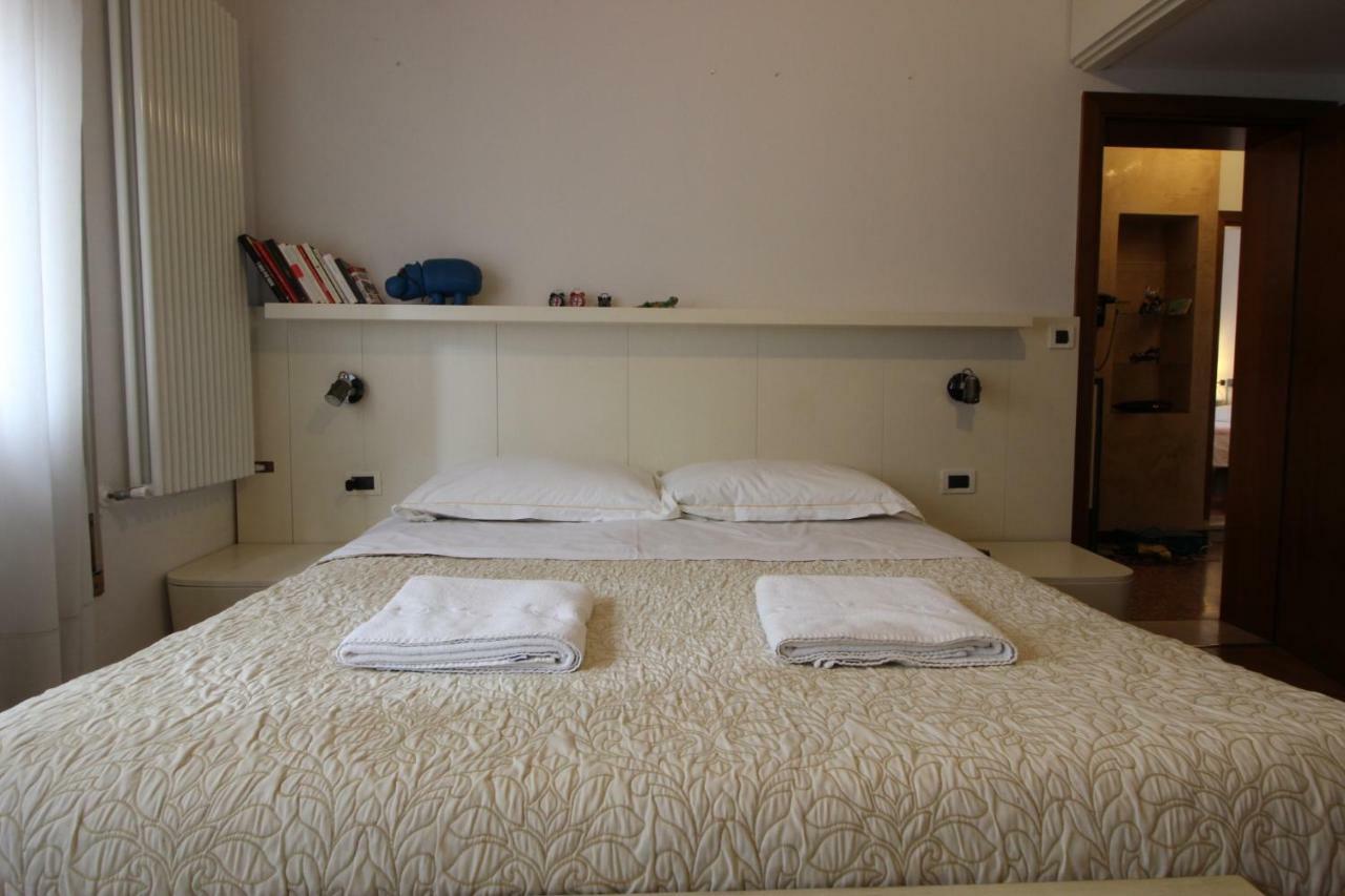 Casa-Mia Apartment Местре Екстер'єр фото